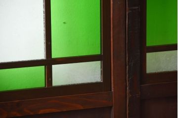 古民具・骨董　色ガラス入り!モダンなガラス帯戸2枚セット