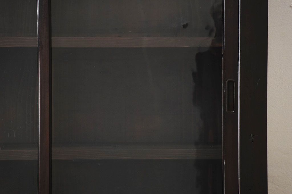 アンティーク家具　和製アンティーク　古い檜材の結霜ガラス入り大きな重ね収納戸棚