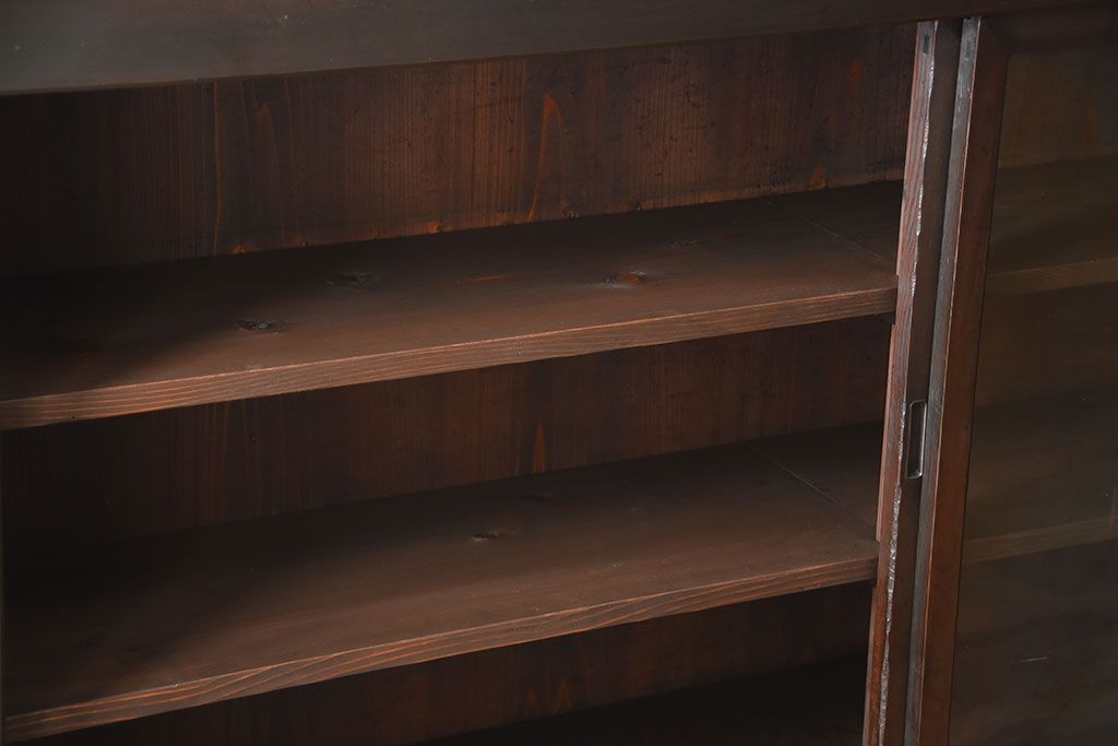 アンティーク家具　和製アンティーク　古い檜材の結霜ガラス入り大きな重ね収納戸棚