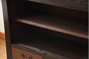 アンティーク家具　和製アンティーク　古い檜材の結霜ガラス入り大きな重ね収納戸棚