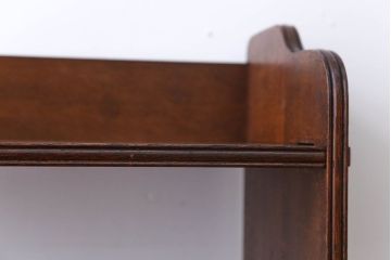 アンティーク家具　アンティーク　透かし彫りがおしゃれな古いナラ材の高級本棚