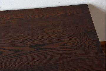 アンティーク家具　アンティーク　シンプルなナラ材のダイニングテーブル