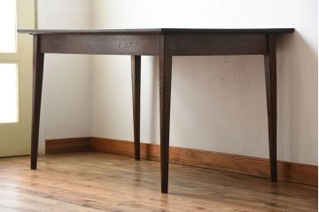 アンティーク家具　アンティーク　シンプルなナラ材のダイニングテーブル