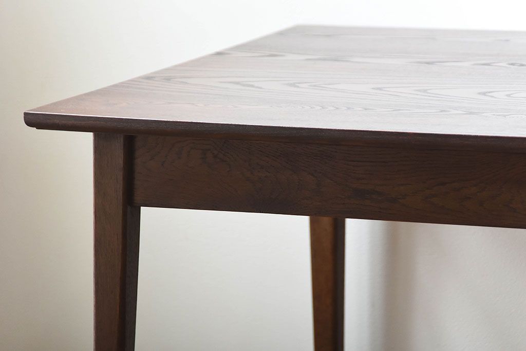 アンティーク家具　アンティーク　シンプルなナラ材のダイニングテーブル