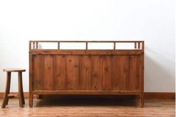 アンティーク家具　アンティーク　ナチュラルな木味の大きな陳列棚(カウンターテーブル)