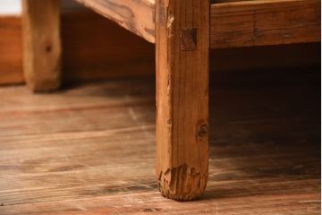 アンティーク家具　アンティーク　ナチュラルな木味の大きな陳列棚(カウンターテーブル)