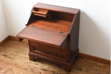 民芸家具　ビンテージ品　モダンなライティングビューロー(2)