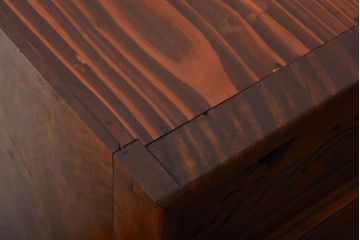 レトロ家具　和製アンティーク　千鳥の透かし彫りがレトロな脚付き収納棚