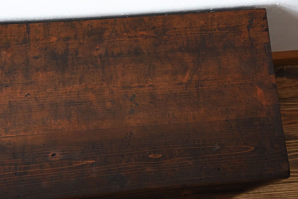 アンティーク家具　和製アンティーク　古い木の3杯引き出し付きローボード(テレビボード)