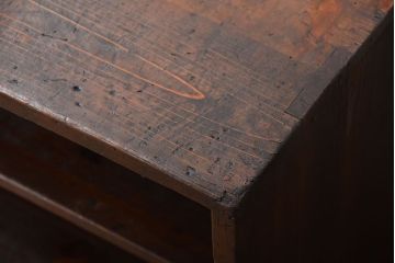 アンティーク家具　和製アンティーク　古い木の3杯引き出し付きローボード(テレビボード)