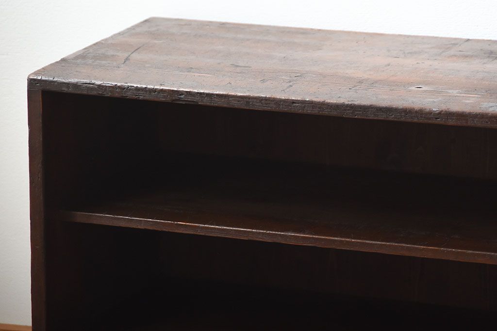 アンティーク家具　和製アンティーク　古い木の3杯引き出し付きローボード(テレビボード)
