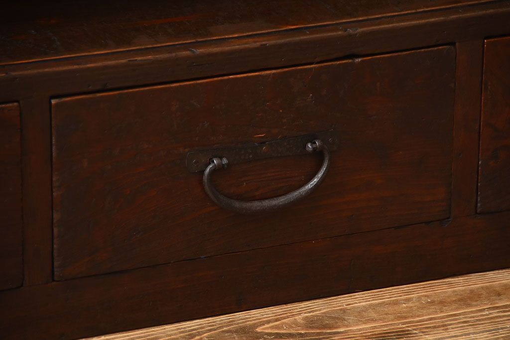 アンティーク家具　和製アンティーク　古い木の3杯引き出し付きローボード(テレビボード)