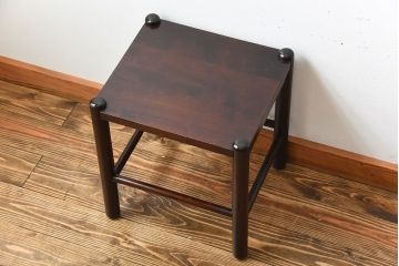 アンティーク雑貨　中古　北海道民芸家具　シンプルでモダンなサイドテーブル
