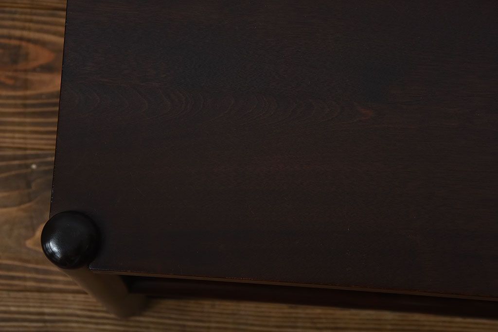 アンティーク雑貨　中古　北海道民芸家具　シンプルでモダンなサイドテーブル