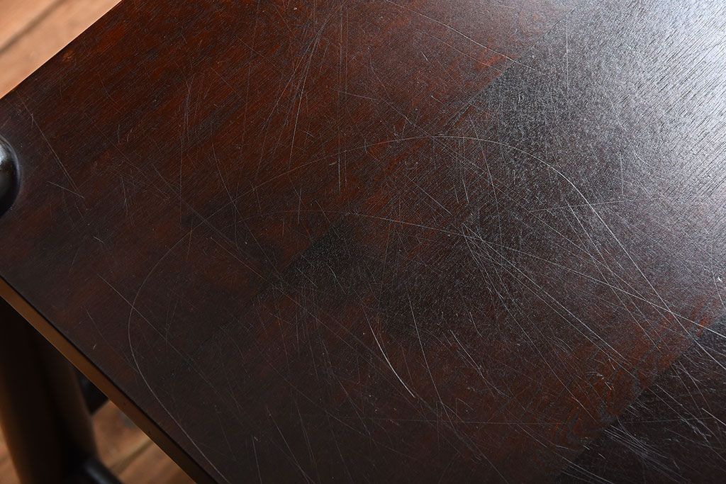 アンティーク雑貨　中古　北海道民芸家具　シンプルでモダンなサイドテーブル