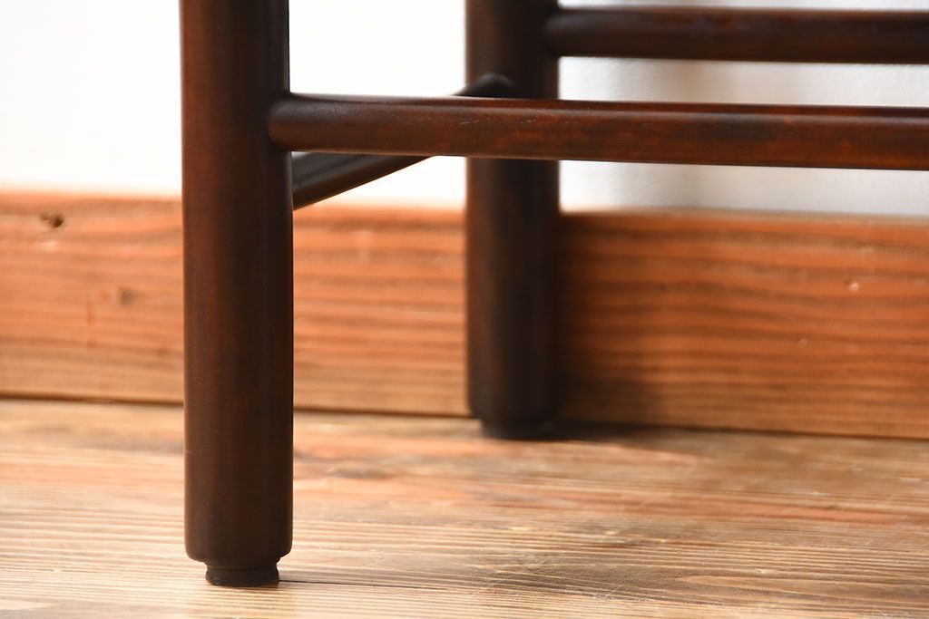 アンティーク雑貨　中古　北海道民芸家具　シンプルでモダンなサイドテーブル