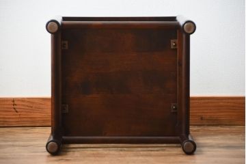 アンティーク雑貨　中古　北海道民芸家具　シンプルでモダンなサイドテーブル