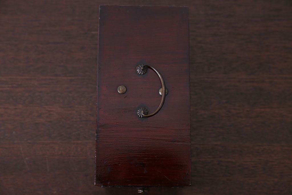 アンティーク家具　古民具・骨董　古い木のとてもちいさな小引き出し