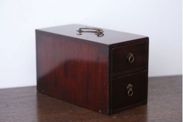 アンティーク家具　古民具・骨董　古い木のとてもちいさな小引き出し