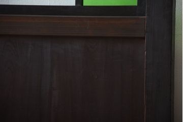 和製アンティーク　色ガラス入り!モダンなガラス帯戸(1)