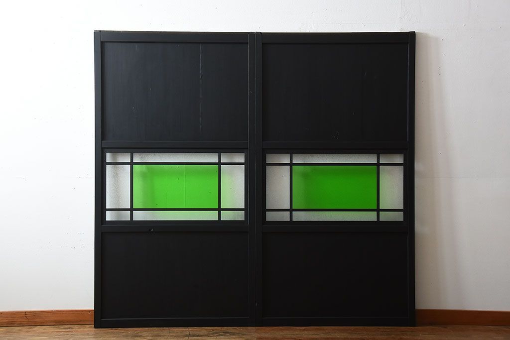 和製アンティーク　色ガラス入り!モダンなペイントガラス帯戸2枚セット