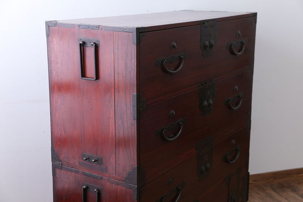 アンティーク家具　古民具・骨董　前面桐材!金具が美しい二本松箪笥(桐箪笥、桐たんす)