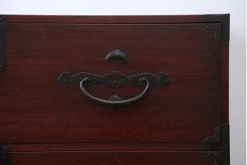 アンティーク家具　古民具・骨董　前面桐材!金具が美しい二本松箪笥(桐箪笥、桐たんす)