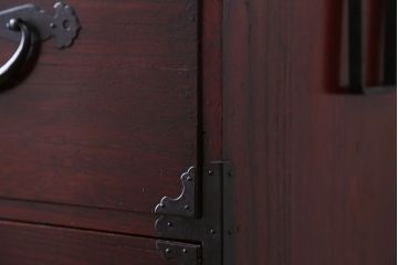 アンティーク家具　古民具・骨董　前面桐材!金具が美しい二本松箪笥(桐箪笥、桐たんす)