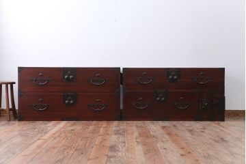 アンティーク家具　古民具・骨董　前面桐材!金具が美しい二本松箪笥(桐箪笥、桐たんす)