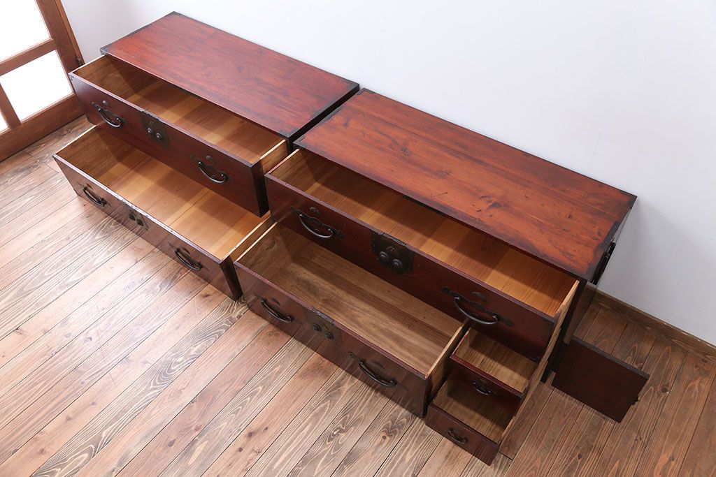 アンティーク家具　古民具・骨董　前面桐材!金具が美しい二本松箪笥(桐箪笥、桐たんす)