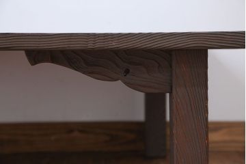 中古　民芸家具　木目の良い高級杉材の座卓(センターテーブル)