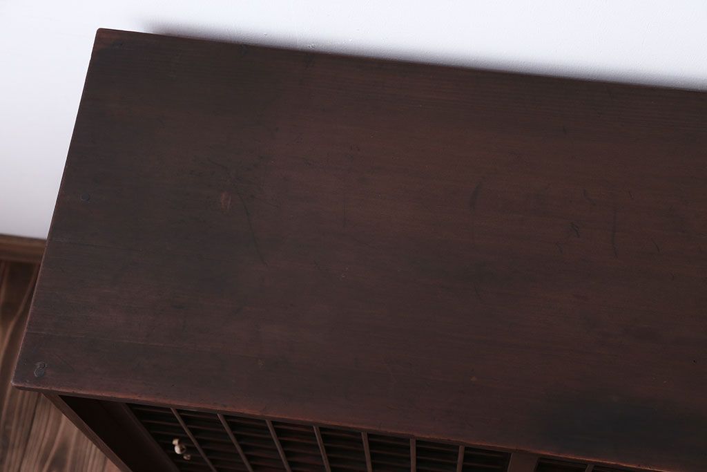 アンティーク家具　和製アンティーク　高級品!上質な格子戸収納戸棚