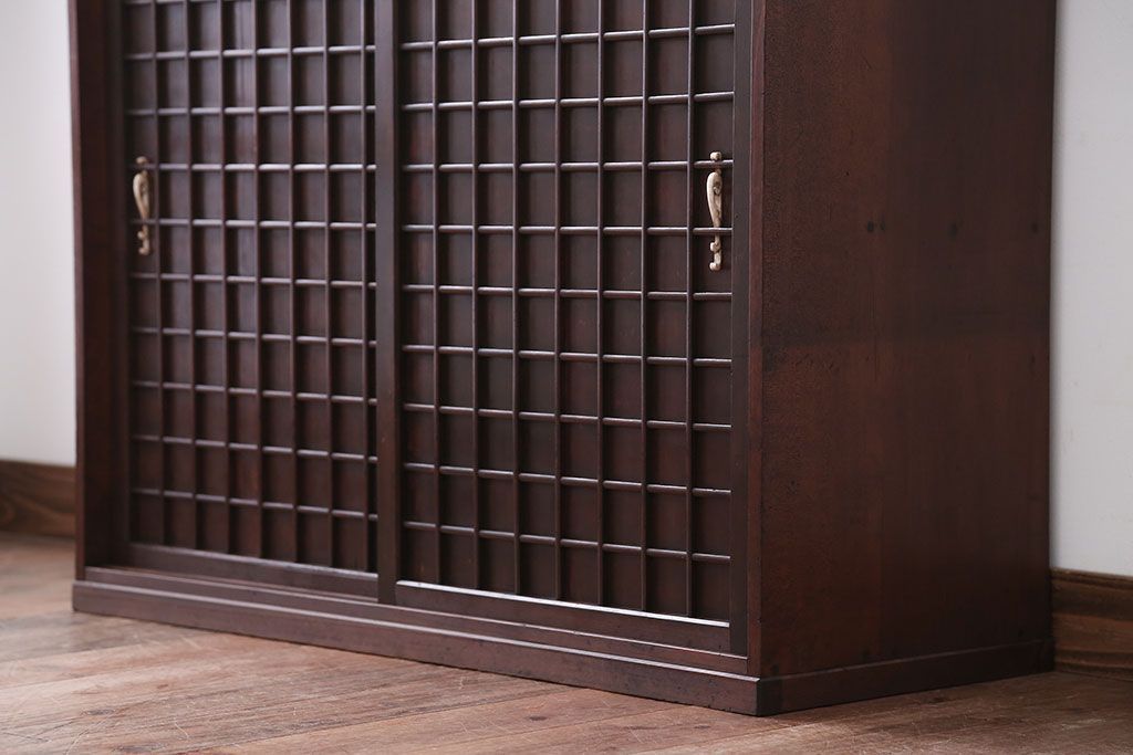 アンティーク家具　和製アンティーク　高級品!上質な格子戸収納戸棚