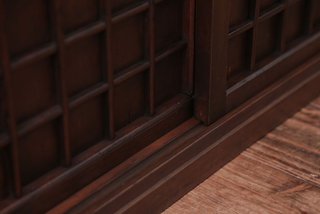 アンティーク家具　和製アンティーク　高級品!上質な格子戸収納戸棚