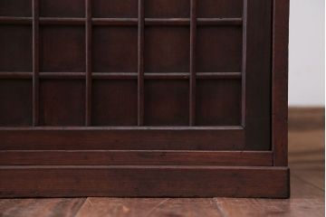 アンティーク家具　和製アンティーク　高級品!上質な格子戸収納戸棚