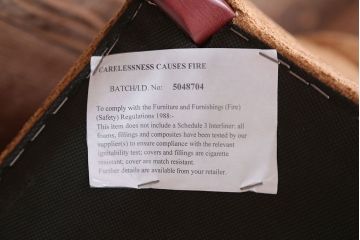 ヴィンテージ家具　イギリスビンテージ　シンプルで上品なウィングバックラブソファ(ウイングバック)