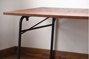 アンティーク家具　アンティーク　シックなペイント鉄脚の2wayセンターテーブル(座卓・作業台)(1)