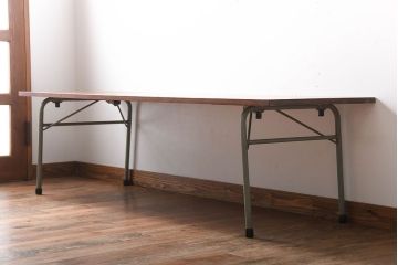 アンティーク家具　アンティーク　くすんだ色味がおしゃれなペイント鉄脚の2wayセンターテーブル(座卓・作業台)(1)