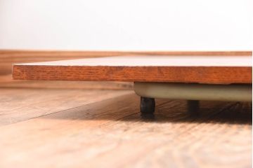 アンティーク家具　アンティーク　くすんだ色味がおしゃれなペイント鉄脚の2wayセンターテーブル(座卓・作業台)(1)