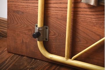 アンティーク家具　アンティーク　くすんだ色味がおしゃれなペイント鉄脚の2wayセンターテーブル(座卓・作業台)(2)