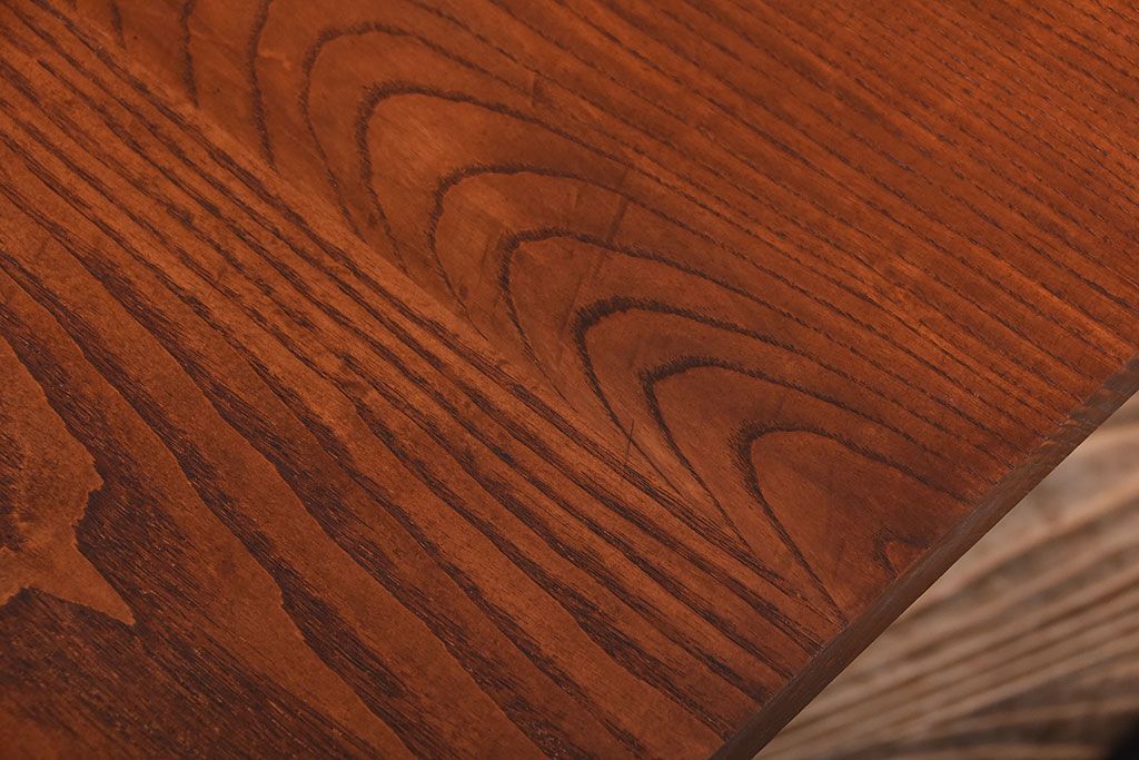 アンティーク家具　アンティーク　個性的な鉄脚がモダンなセンターテーブル(座卓・作業台)