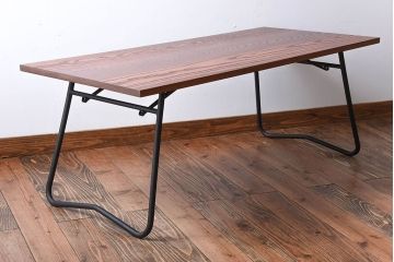 アンティーク家具　アンティーク　個性的な鉄脚がモダンなセンターテーブル(座卓・作業台)