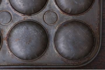 アンティーク雑貨　イギリスアンティーク　古いブリキ製　ケーキの焼き型　baking tin(ベーキング ティン)(1)