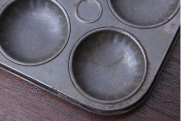 アンティーク雑貨　イギリスアンティーク　古いブリキ製　ケーキの焼き型　baking tin(ベーキング ティン)(2)