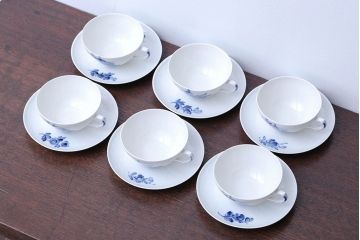 アンティーク雑貨　ロイヤルコペンハーゲン　ブルーフラワーブレイデッド・カップ&ソーサー6客セット