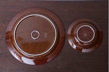 アンティーク雑貨　北欧ビンテージ　アラビア(ARABIA)・Mモデル　プレート2枚セット