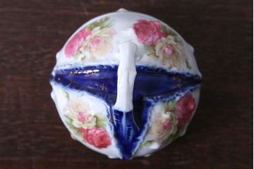 アンティーク雑貨　イギリスアンティーク　優雅なバラのドレッサーセット(キャンドルスタンド・小物入れ・トレー)