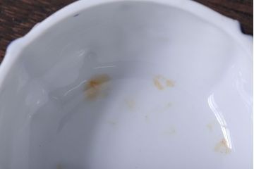 アンティーク雑貨　イギリスアンティーク　優雅なバラのドレッサーセット(キャンドルスタンド・小物入れ・トレー)