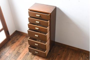 アンティーク家具　アンティーク　ネームプレート付き!古い木の縦型チェスト