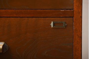 アンティーク家具　アンティーク　ネームプレート付き!古い木の縦型チェスト